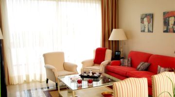 Venta de Casa Amplia en Condominio Huechuraba