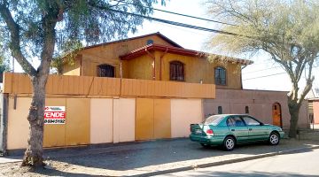 Gran Casa Esquina 6 Dormitorios 2 Locales Comerciales – Recoleta