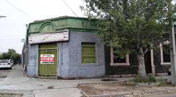 Amplia Propiedad de Esquina con Local Comercial Metro Chacabuco