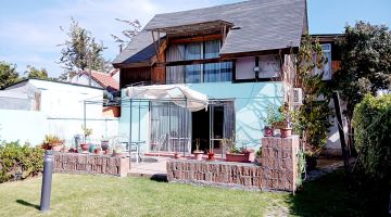 Gran Casa Familiar 400m2, 5D 3B, Est y Patio – Clásico Barrio de San Miguel